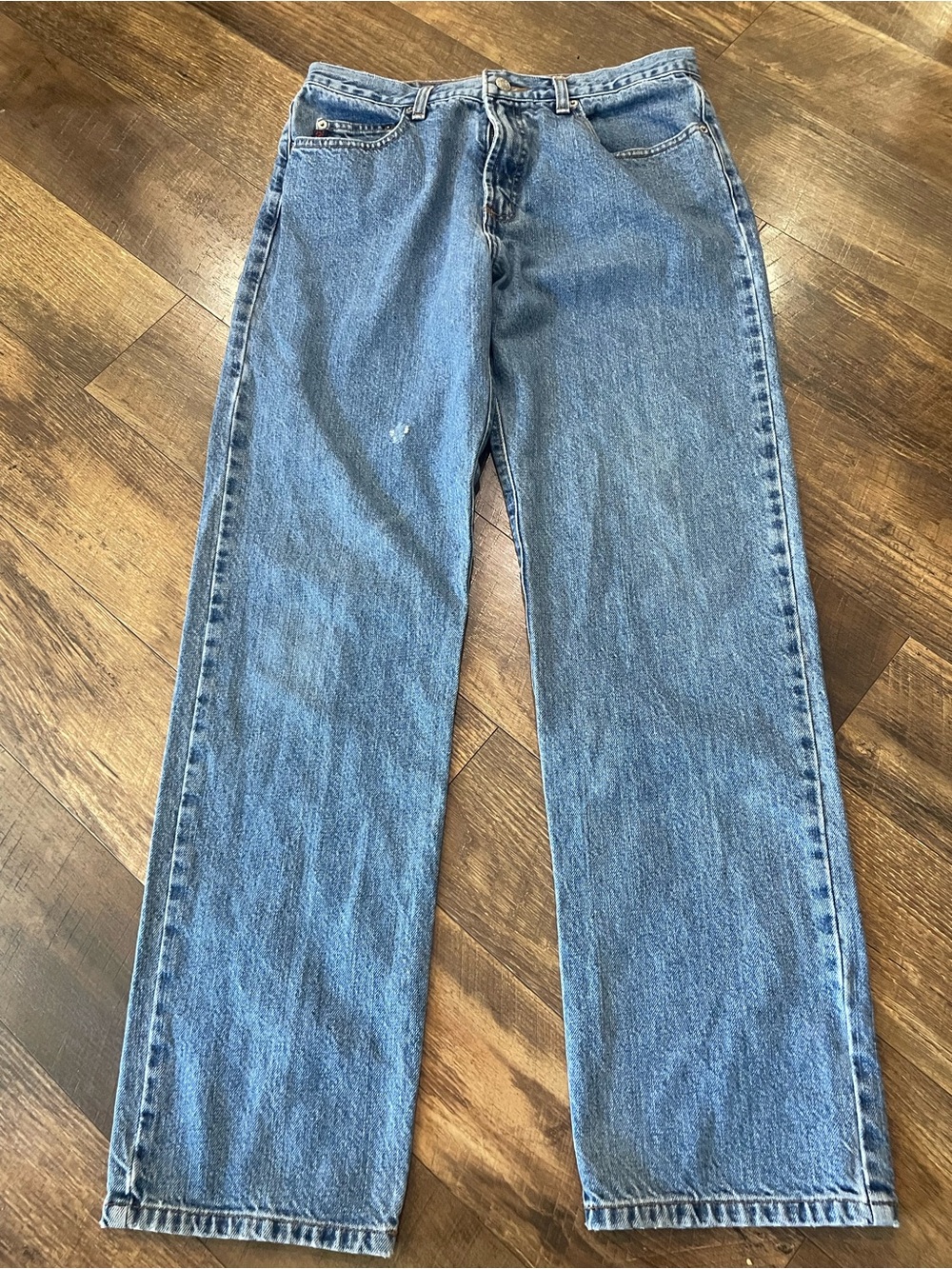 Vintage men’s Guess jeans